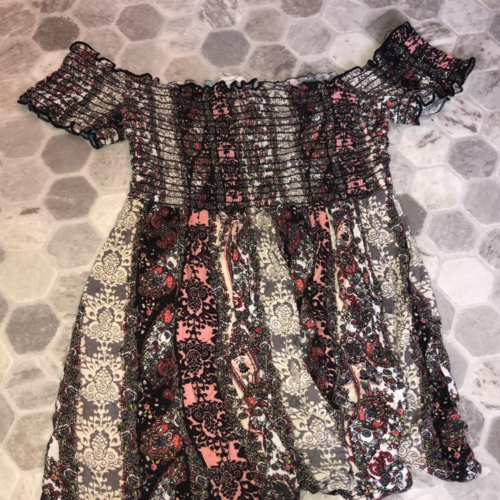 Off the shoulder top - Picture 3 of 3